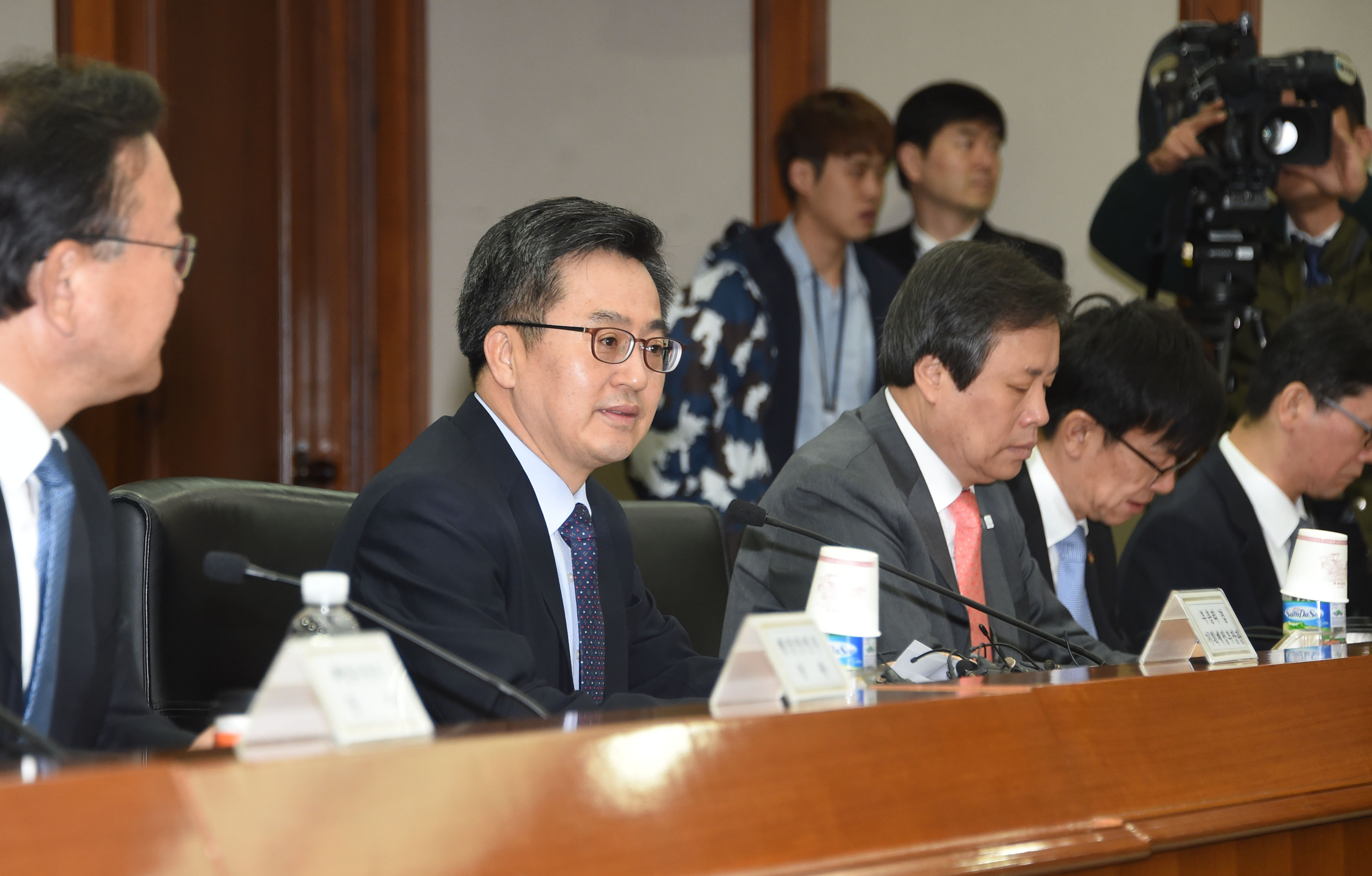 김동연 부총리, 제8차 경제관계장관회의 