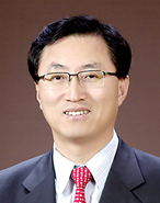 기획재정부 제1대 1차관 최중경