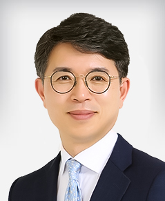 기획재정부 제13대 2차관 김완섭