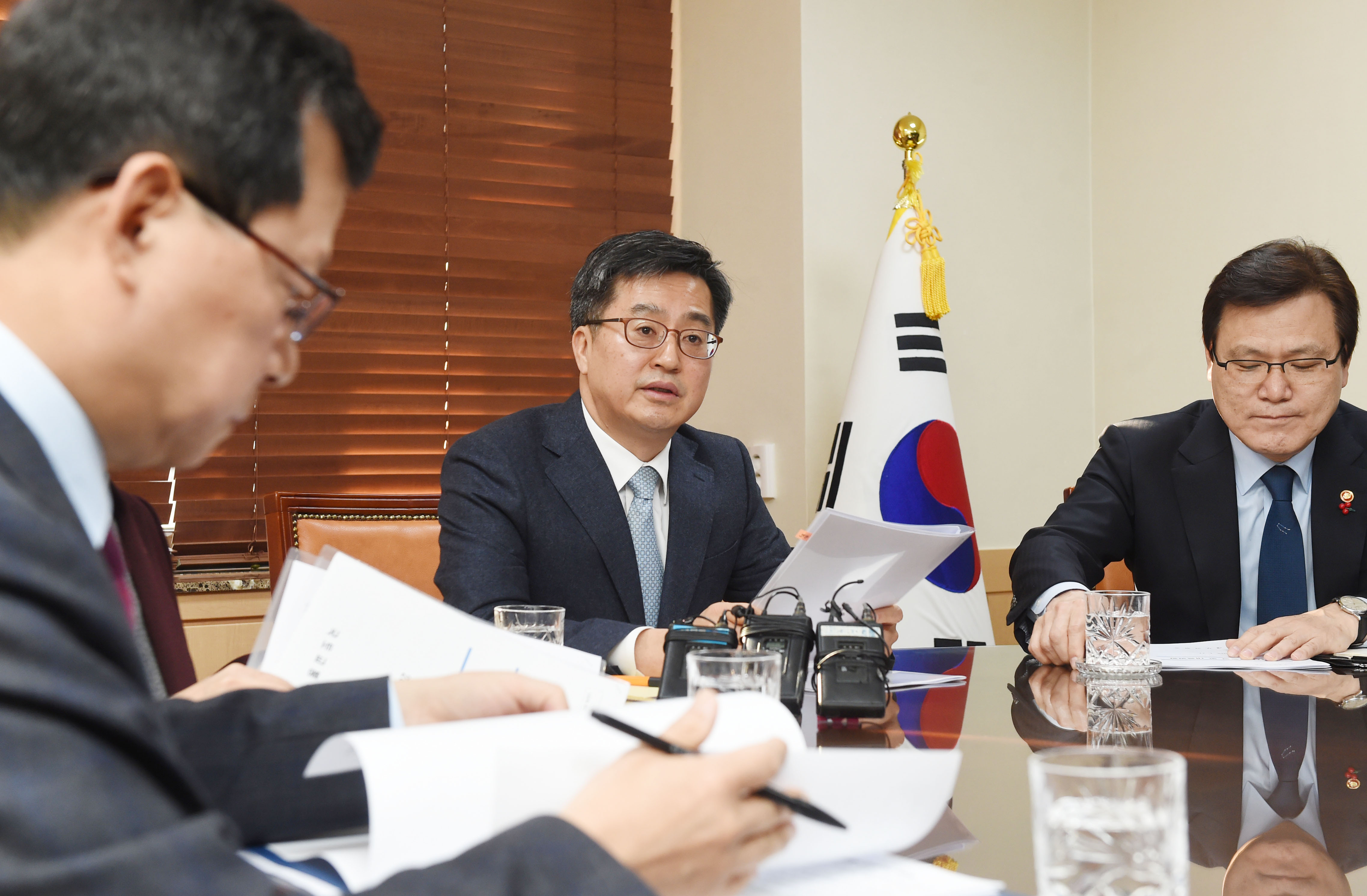 김동연 부총리, 경제현안간담회 