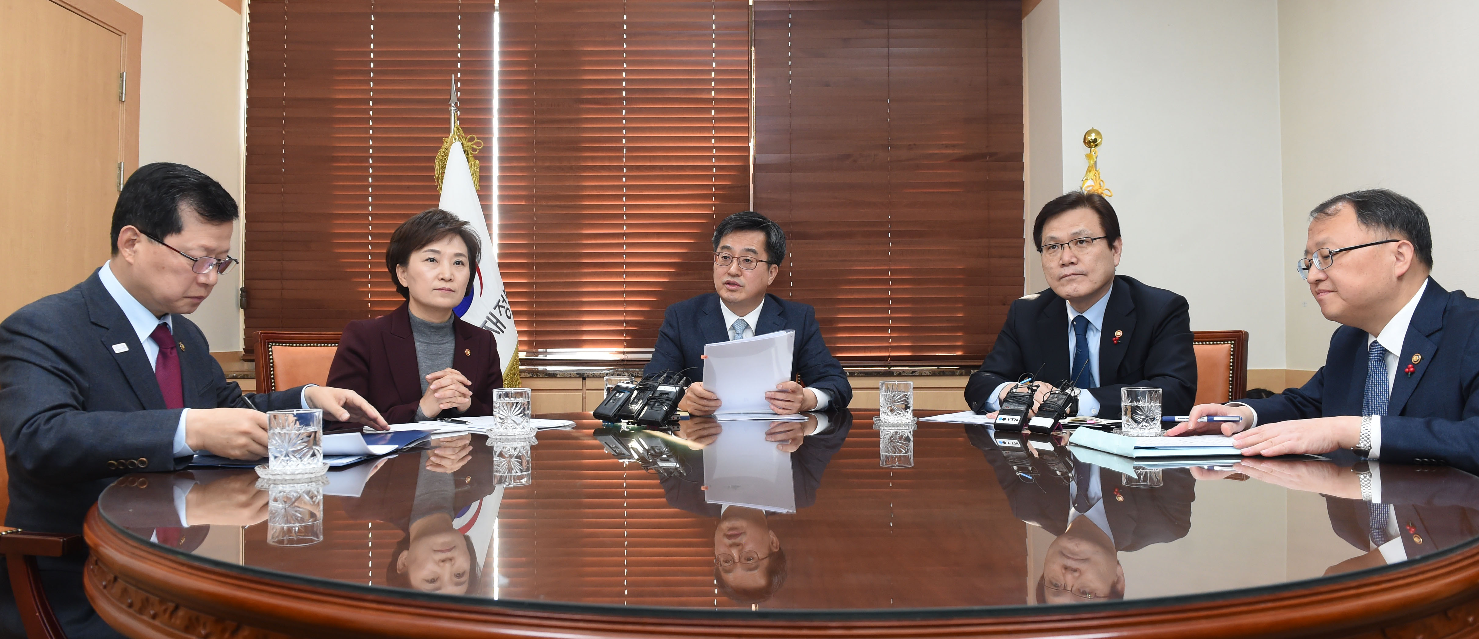김동연 부총리, 경제현안간담회 
