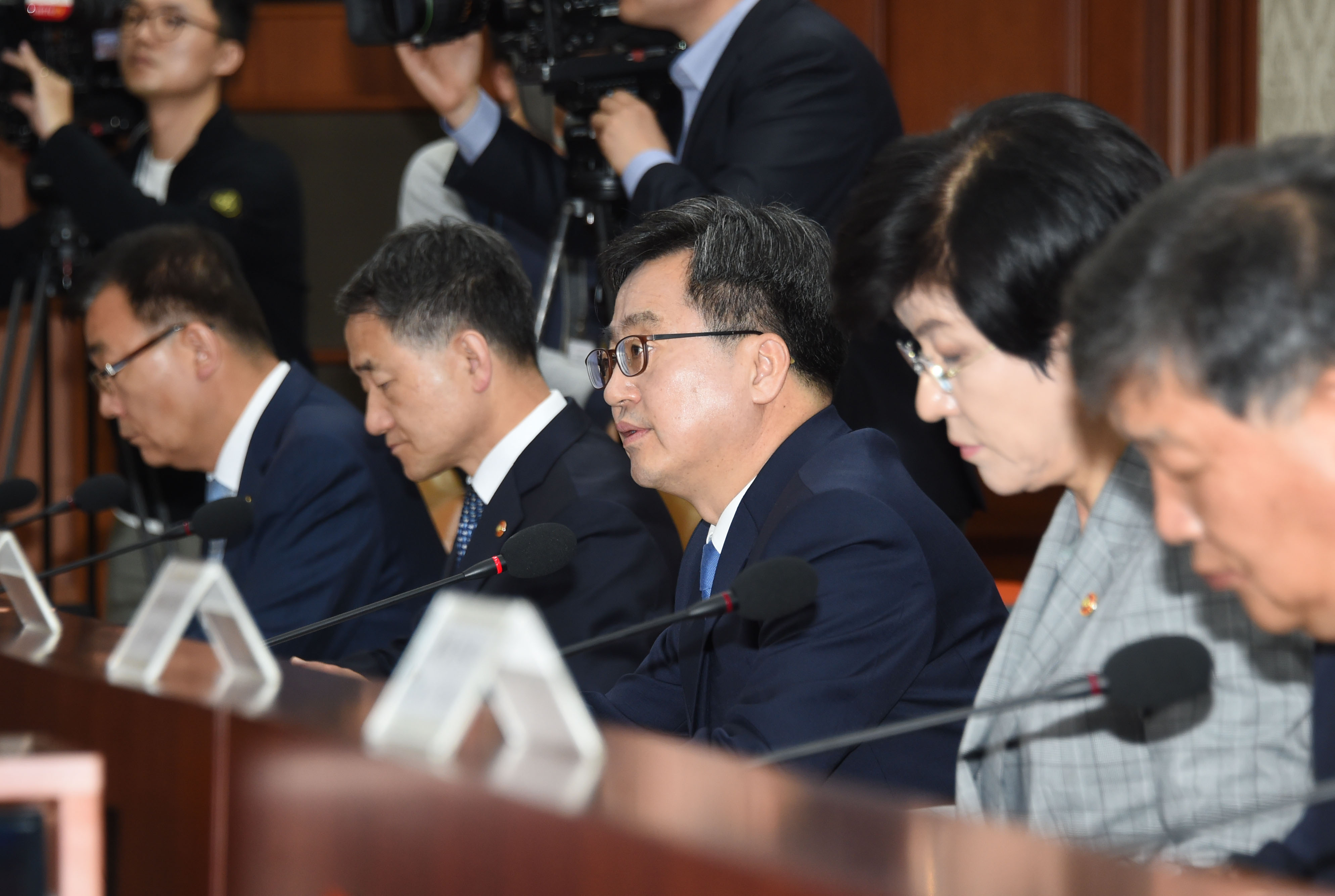 김동연 부총리, 제6차 경제관계장관회의 