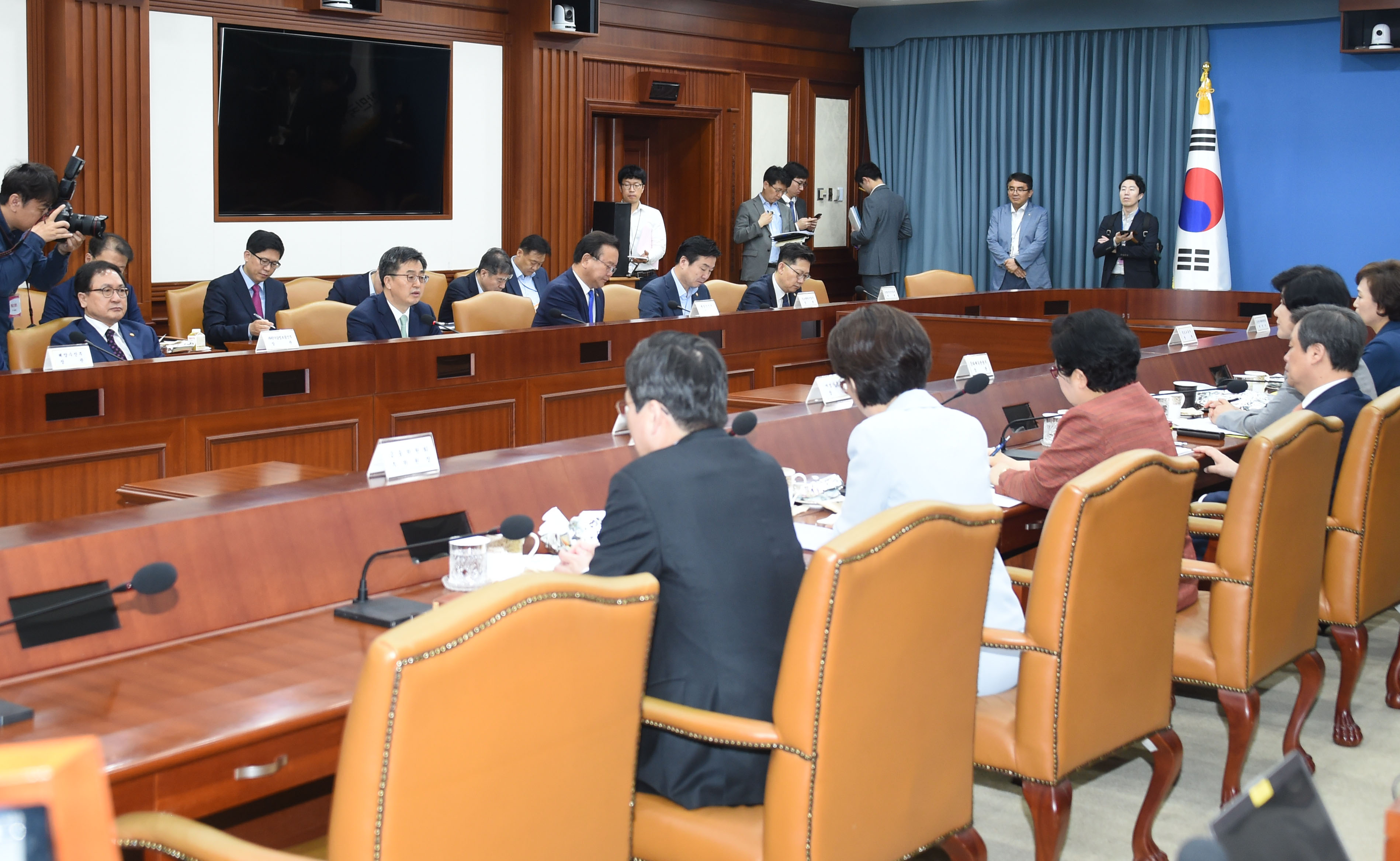 김동연 부총리, 제7차 경제관계장관회의 
