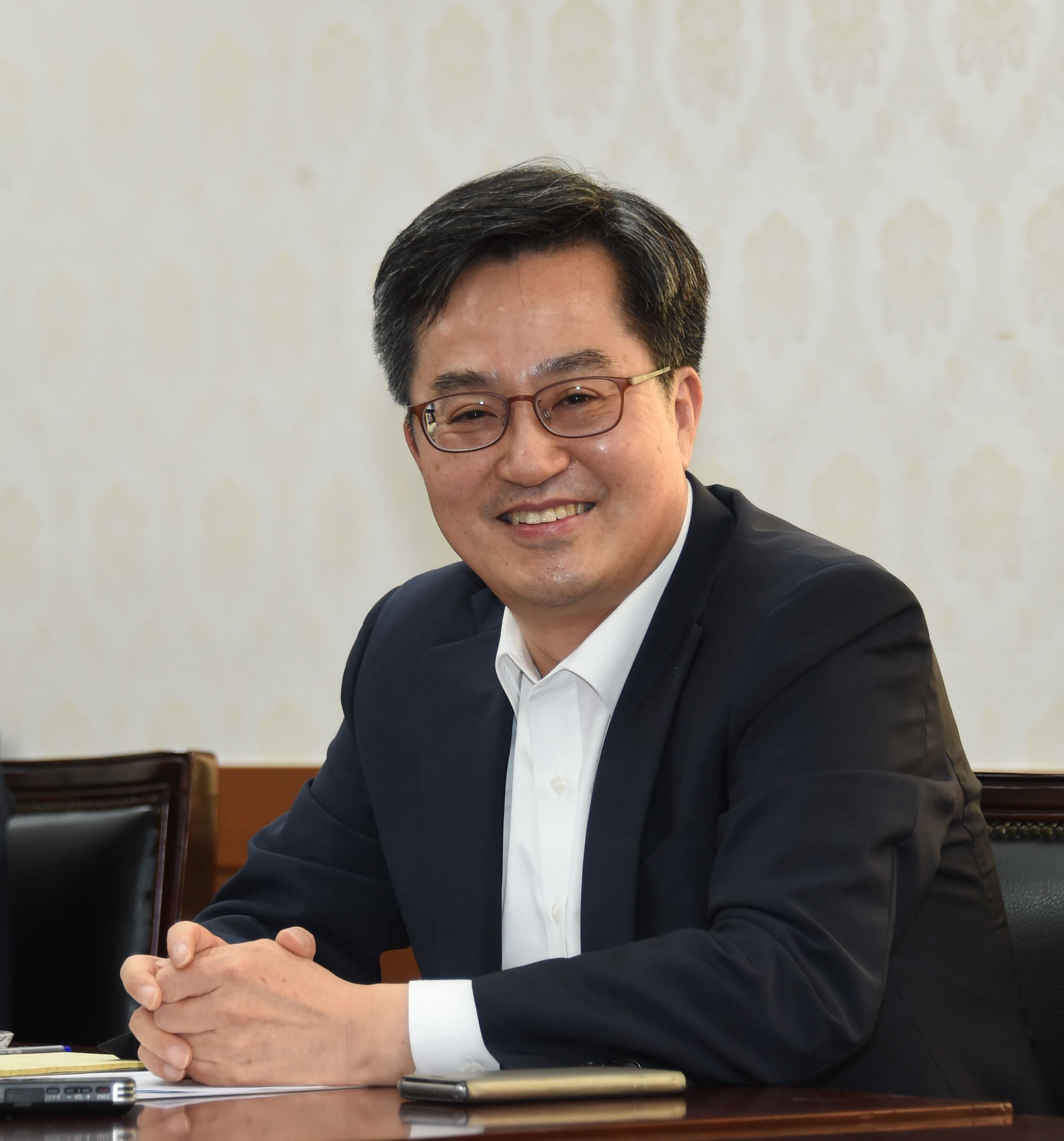 김동연 부총리, 소득분배 관련 경제현안간담회 