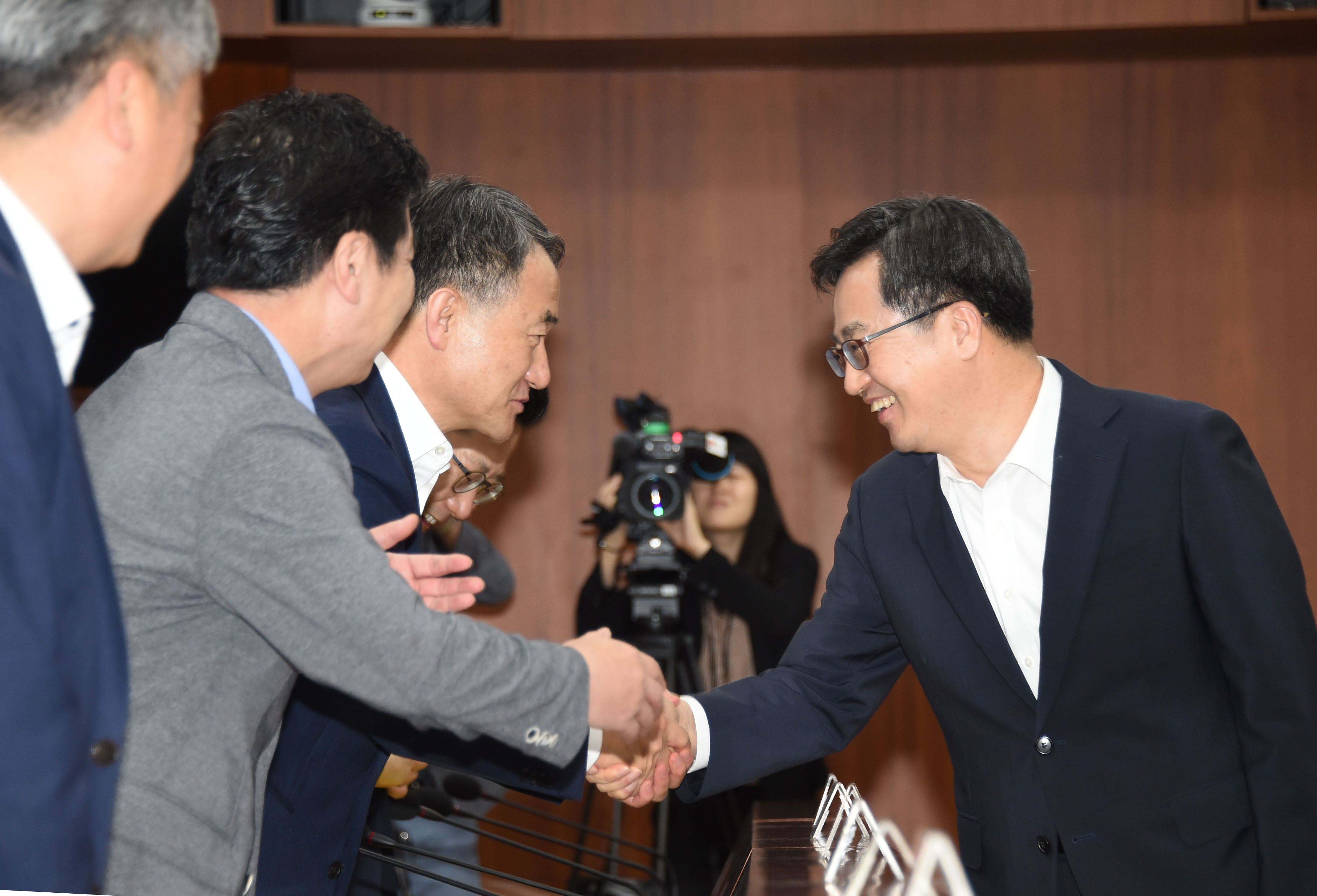 김동연 부총리, 제9차 경제관계장관회의 