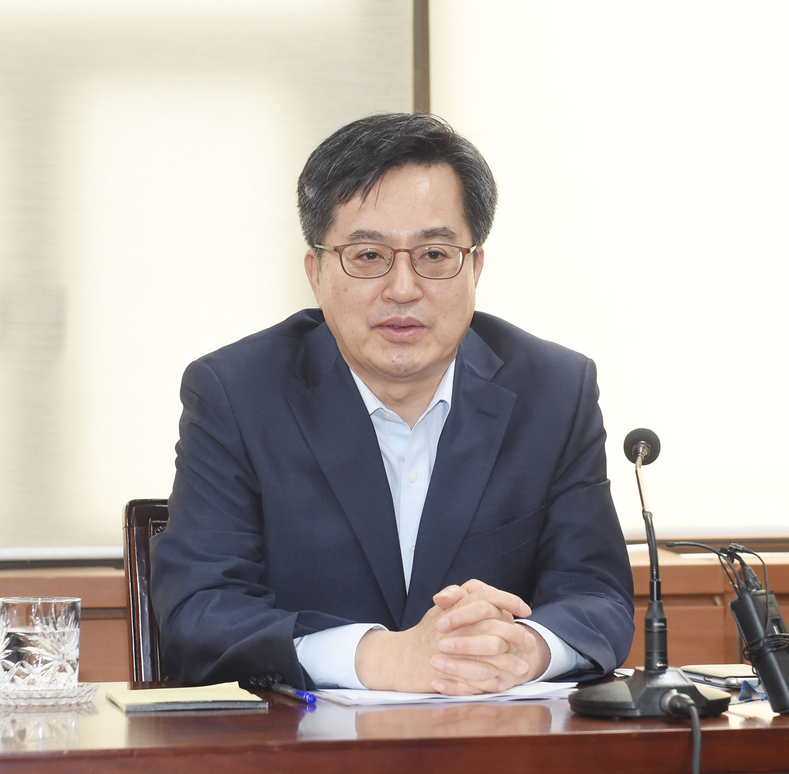 김동연 부총리, 경제현안간담회 