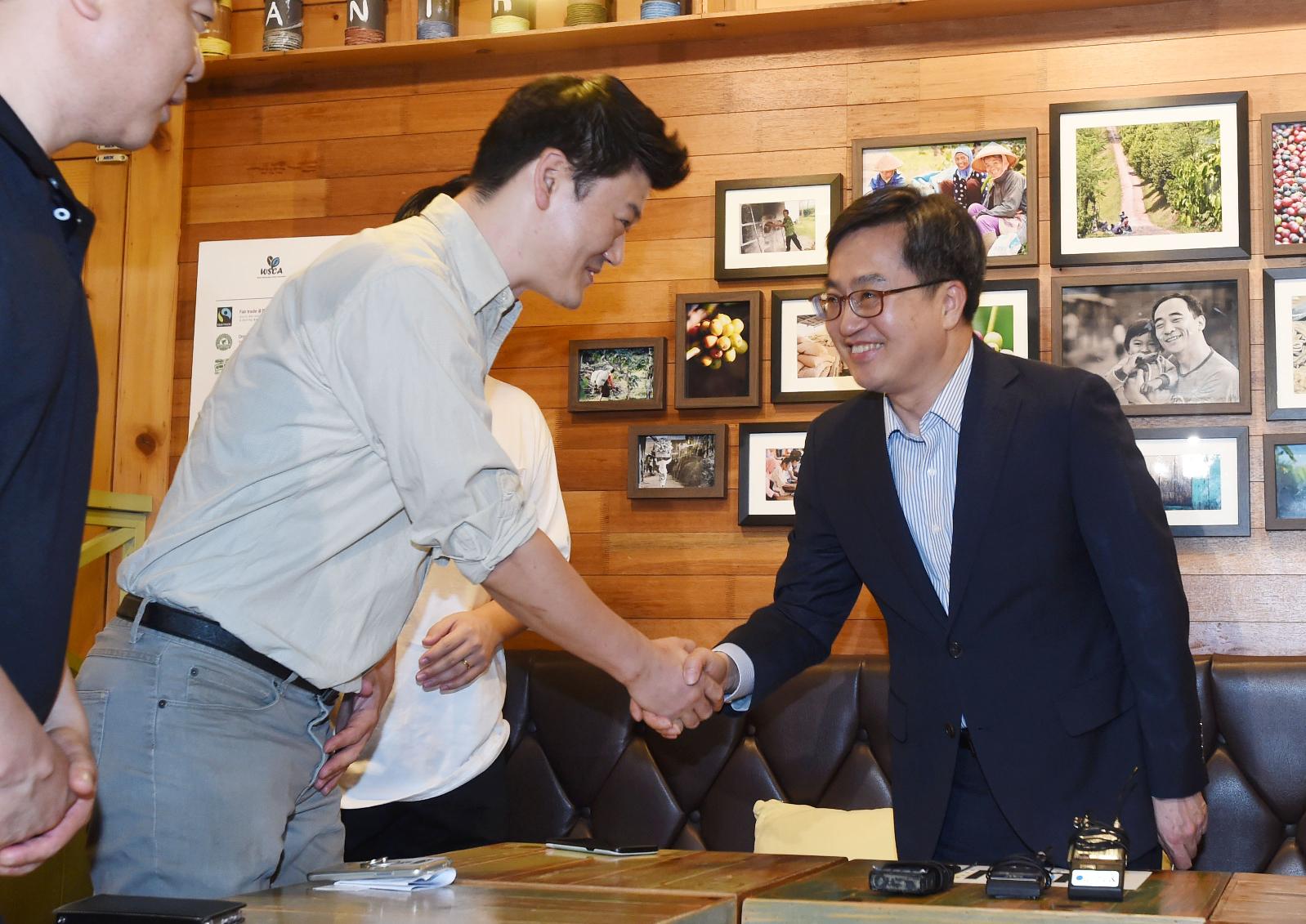 김동연 부총리, 소상공인들과의 간담회 