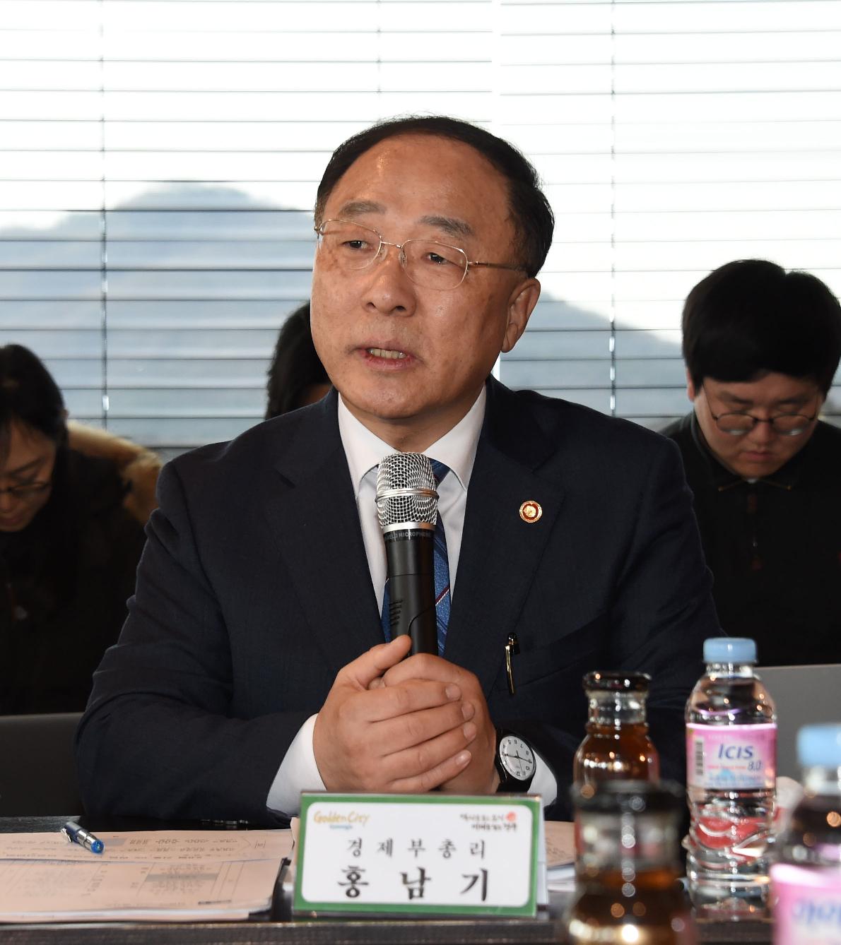 홍남기 부총리, 신종 코로나바이러스 관련 관광업계 현장방문 및 간담회