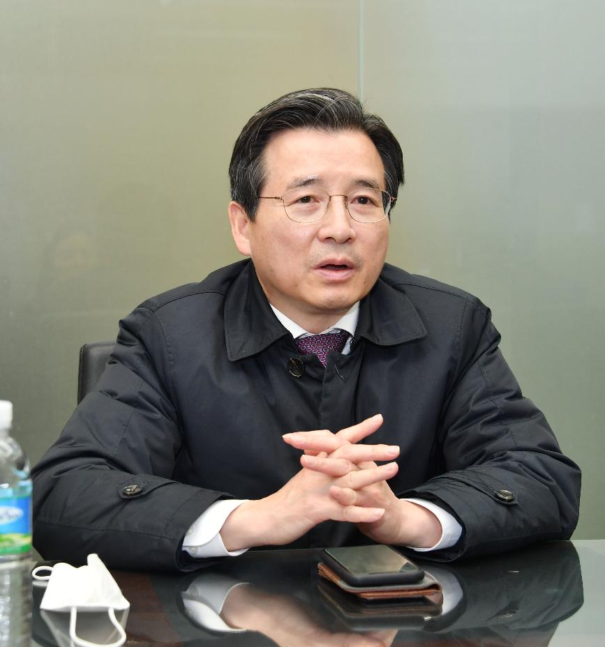 김용범 차관, 마스크 수급점검 T/F 생산현장 방문