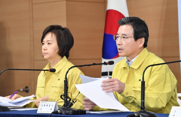 김용범 차관, 마스크 수급 안정화 대책 보완방안 브리핑