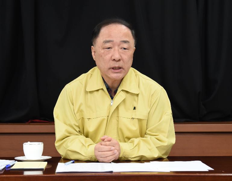 홍남기 부총리, 기획재정부 긴급 현안점검회의