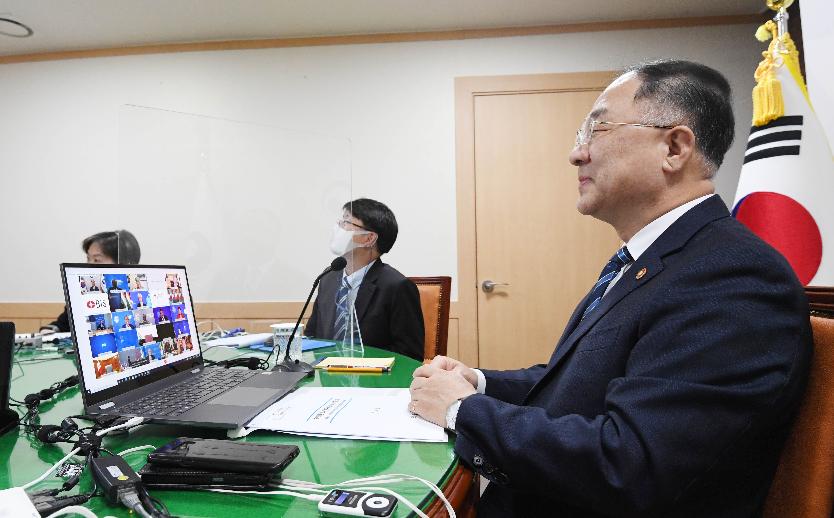 홍남기 부총리, 국제통화위원회(IMFC) 회의 참석