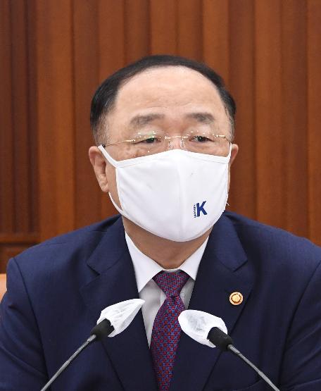 홍남기 부총리, 혁신성장 BIG3 추진회의 관계장관 간담회 주재