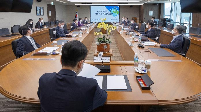안도걸 차관, 혁신도시 기관장 간담회 주재