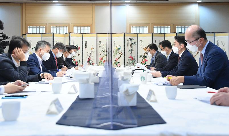 이억원 차관, 제36차 혁신성장 전략점검회의 겸 코로나 정책점검회의 겸 한국판뉴딜 점검 TF 겸 제31차 물가관계차관회의