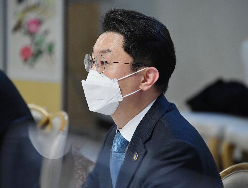 이억원 차관, 제34차 물가관계차관회의 주재