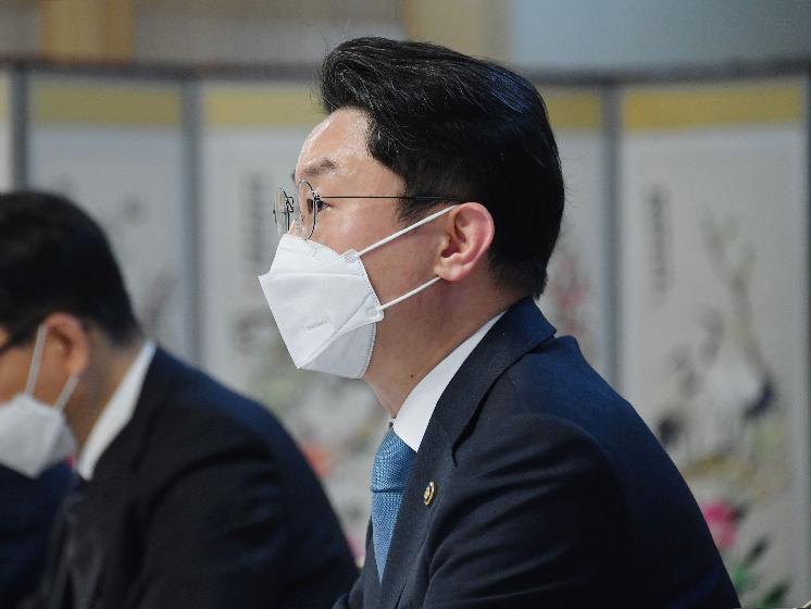 이억원 차관, 제34차 물가관계차관회의 주재