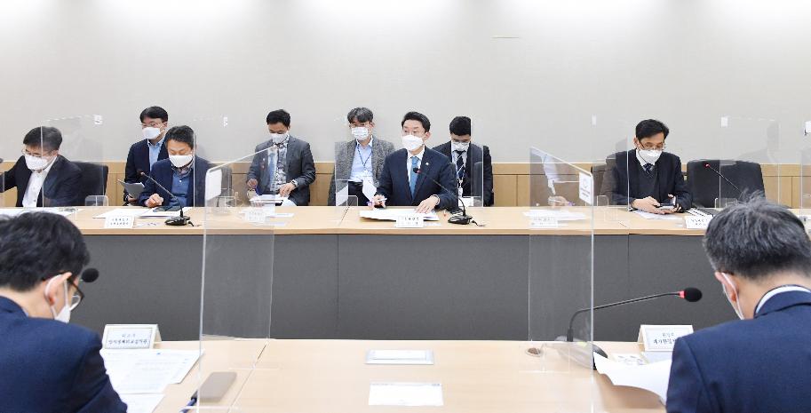 이억원 차관, 제24차 요소수 수급 관련 범부처 합동 대응 회의 주재