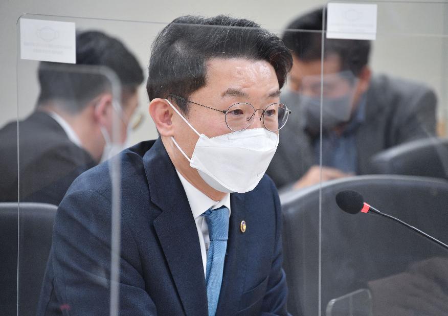 이억원 차관, 제24차 요소수 수급 관련 범부처 합동 대응 회의 주재