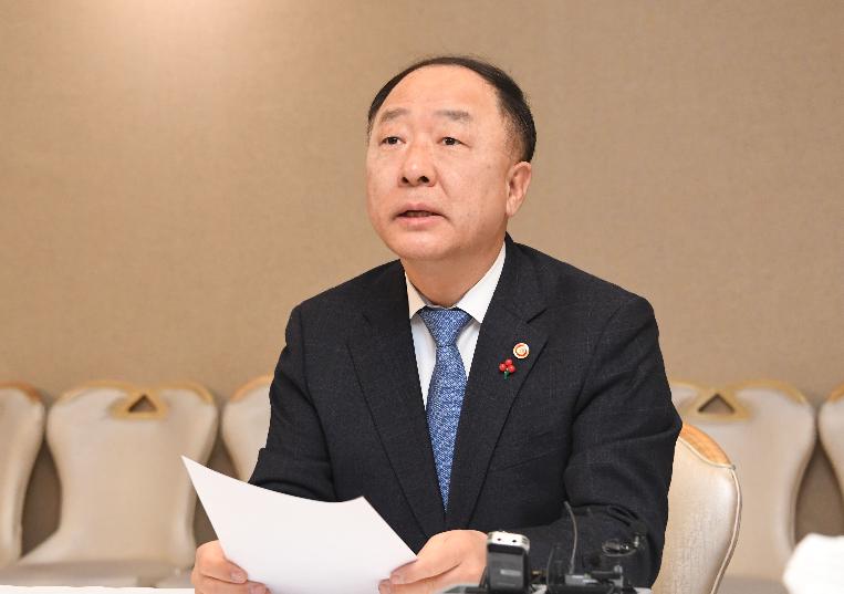 홍남기 부총리, 제37차 부동산시장 점검 관계장관회의 주재