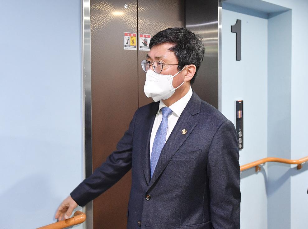 안도걸 차관, 도봉 고령자 사회주택 해심당 현장방문