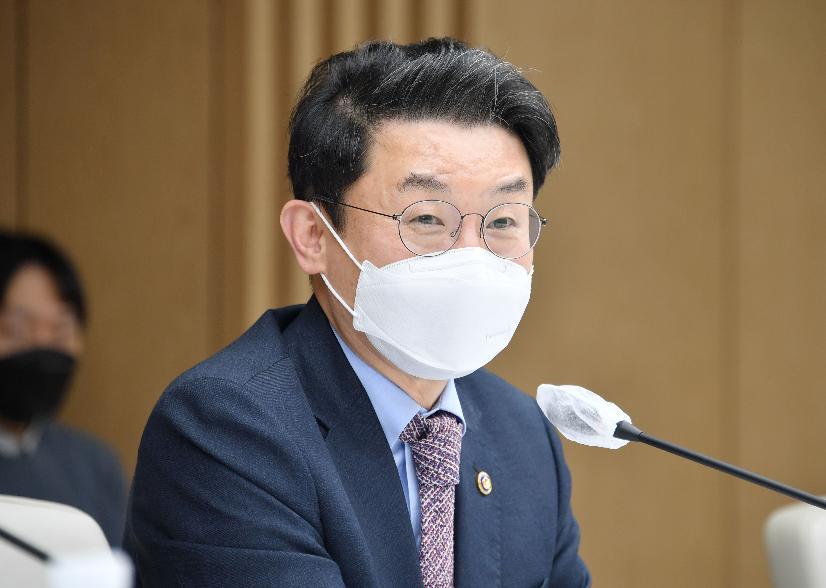 이억원 차관, 제1차 기후대응기금 기금운용심의회 주재