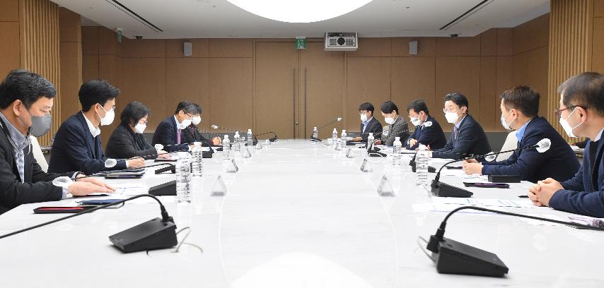 이억원 차관, 제1차 기후대응기금 기금운용심의회 주재
