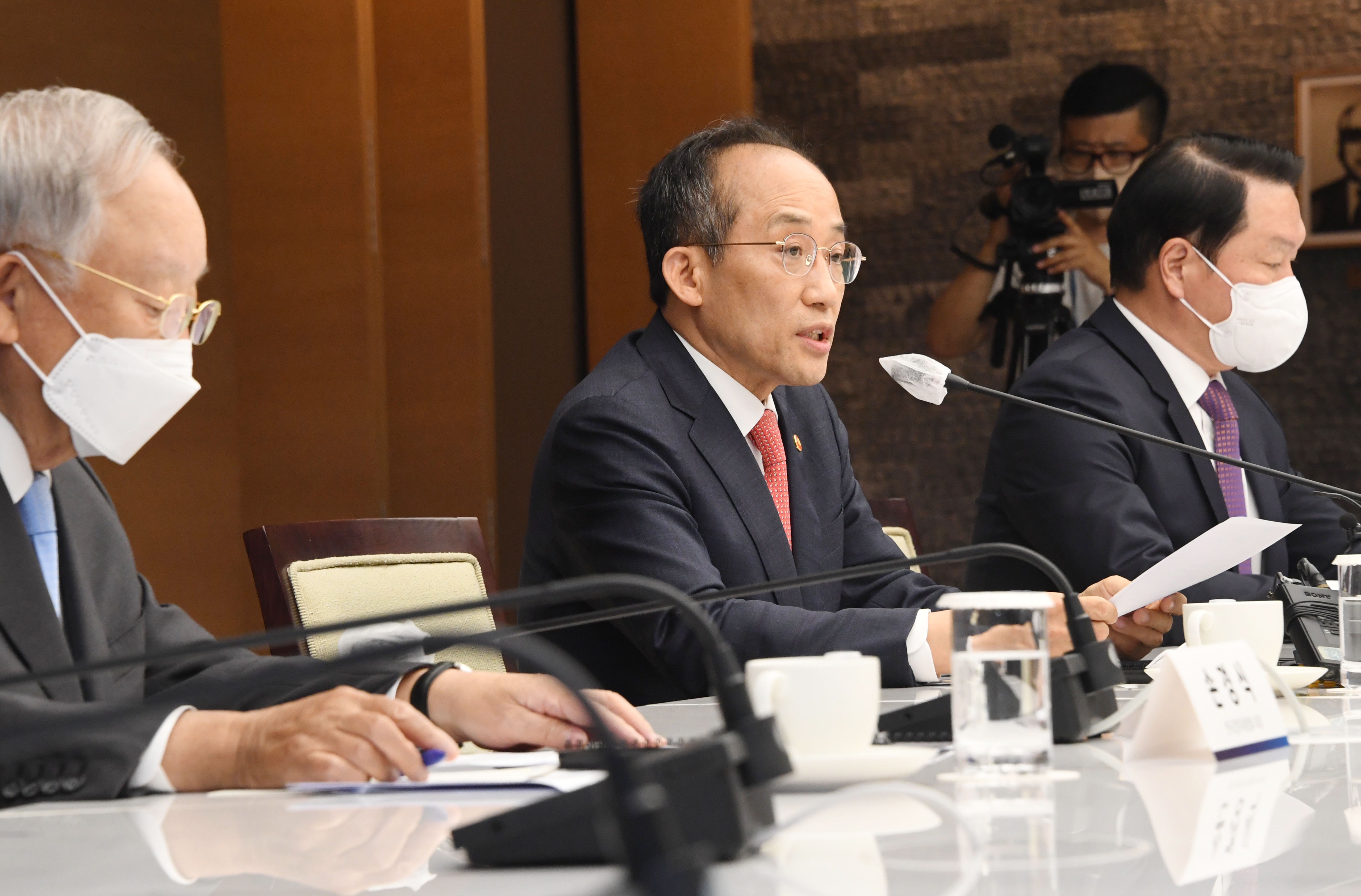 추경호 경제부총리, 새 정부 첫 경제단체장 간담회 개최 10}