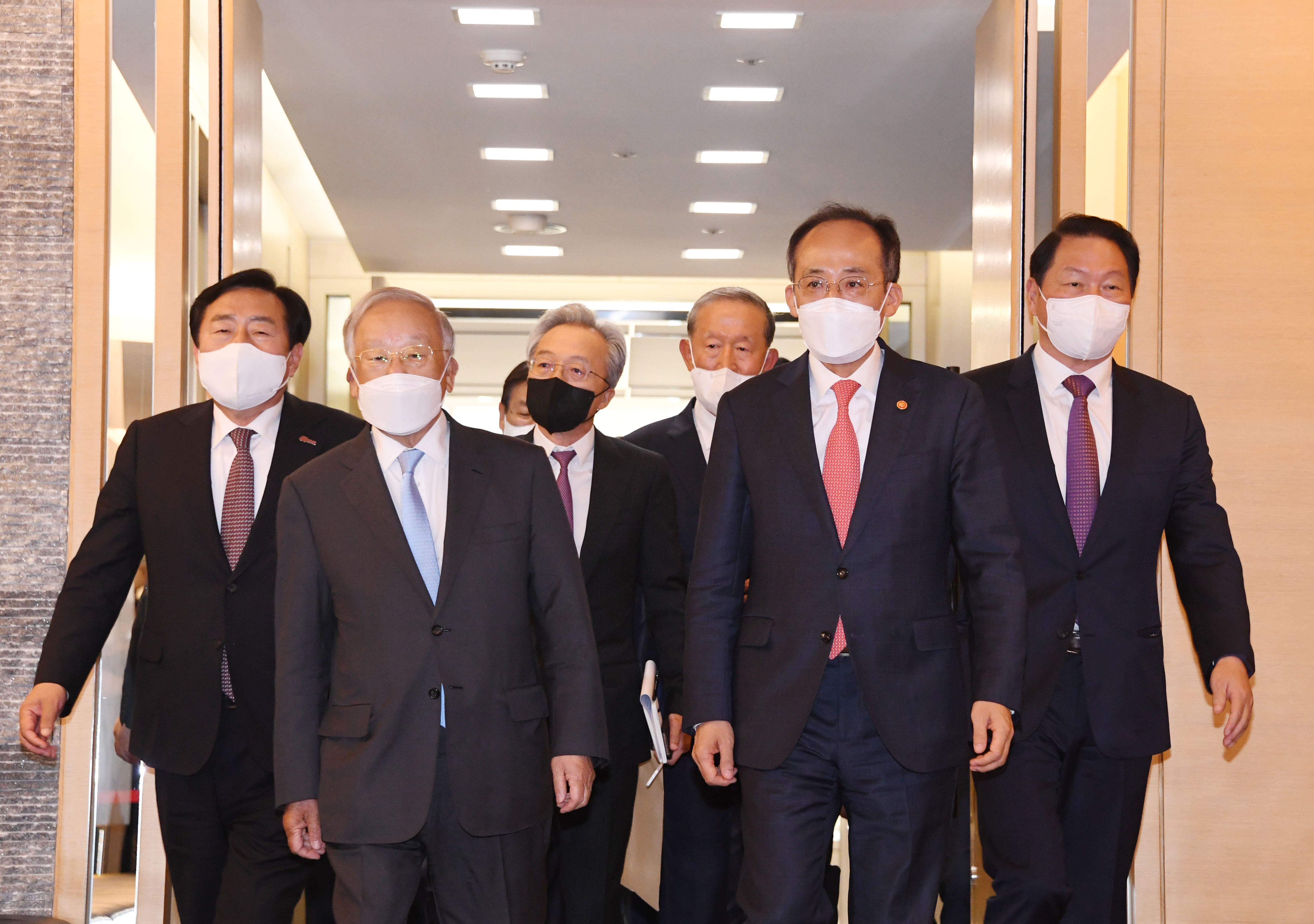 추경호 경제부총리, 새 정부 첫 경제단체장 간담회 개최 13}