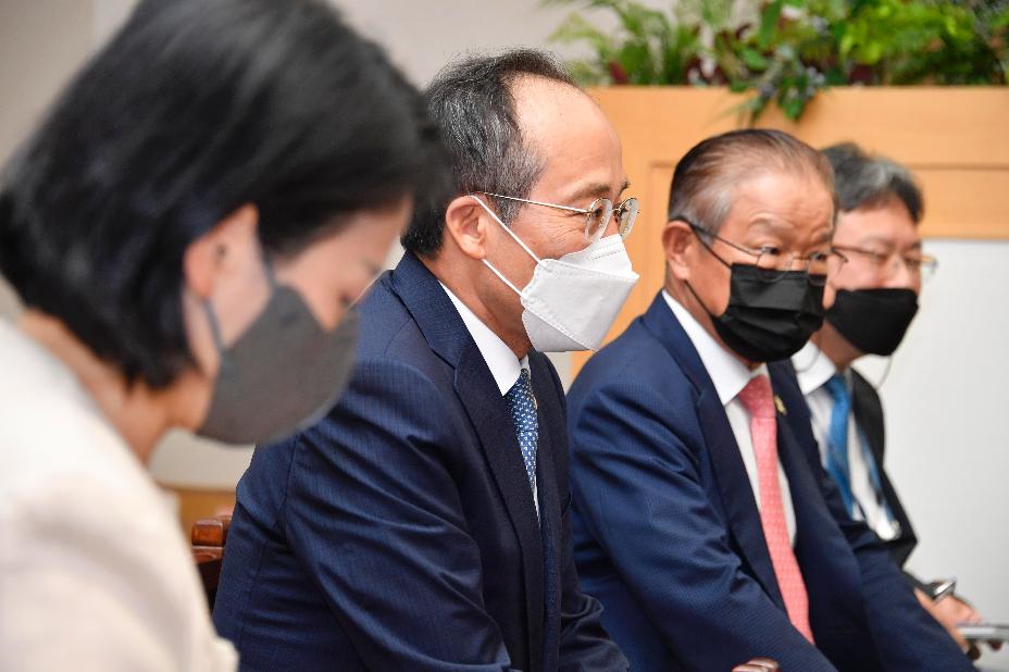 추경호 부총리, 일본 경제단체연합회 대표단 면담