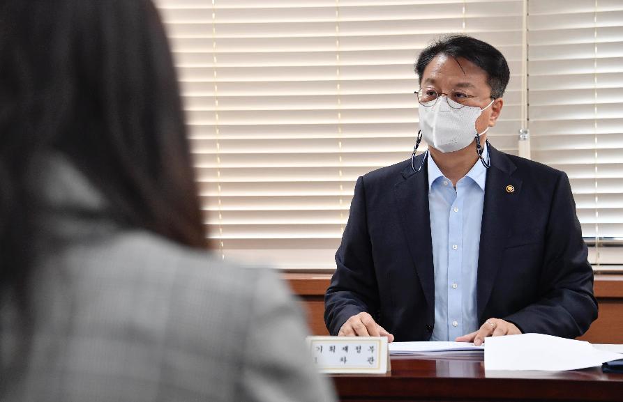 방기선 차관, 소비 전문가 간담회 주재 첨부이미지