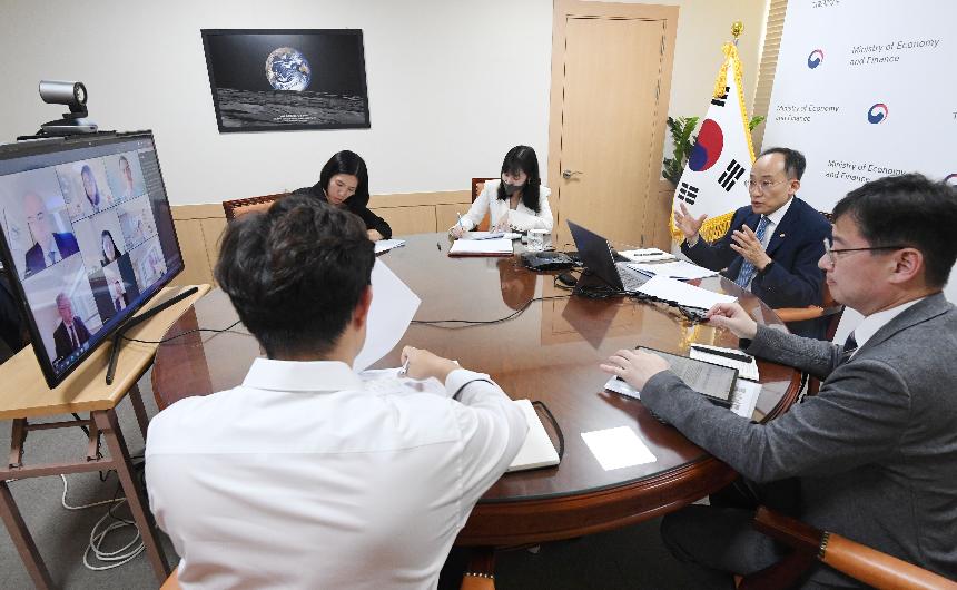 추경호 부총리, IMF 연례협의 대표단 면담