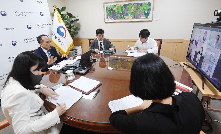 추경호 부총리, IMF 연례협의 대표단 면담