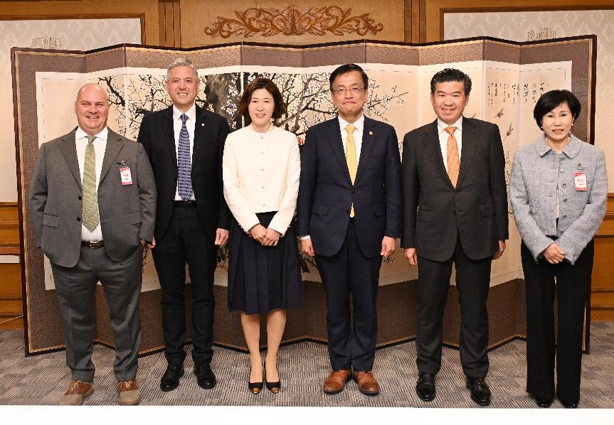 최상목 부총리, 주한미국상공회의소(AMCHAM) 대표단 면담