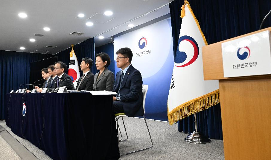 최상목 부총리, 2024년 하반기 경제정책방향 및 역동경제 로드맵 관계부처 합동브리핑