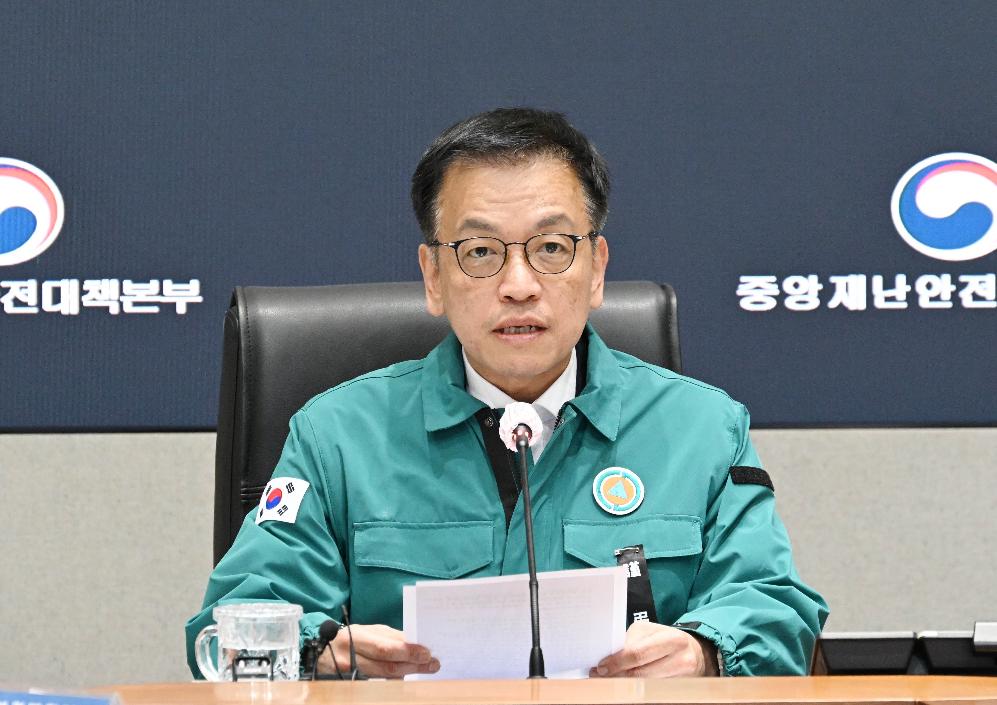 최상목 대통령 권한대행 부총리 겸 기획재정부 장관, 제주항공 여객기 사고 제6차 중앙안전재난대책본부 회의