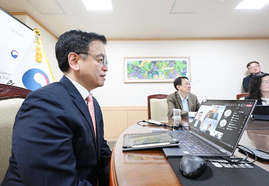 최상목 부총리, 짐 차머스 호주 재무장관 화상면담