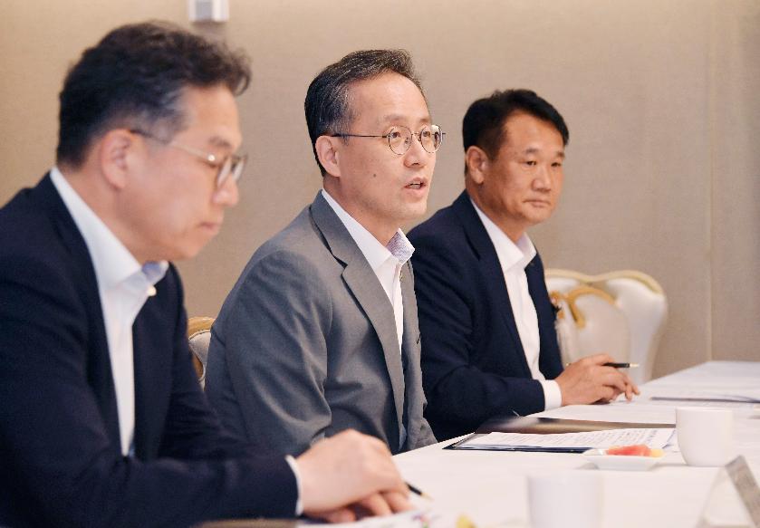 이형일 기획재정부 장관 직무대행 1차관, MSCI 선진국 지수 편입추진 전담반 회의