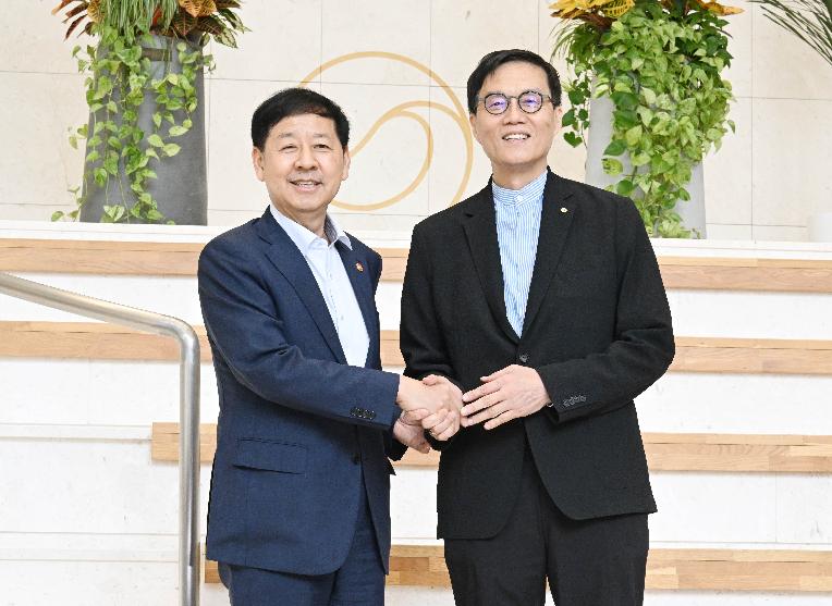 구윤철 부총리 겸 기획재정부 장관, 한국은행 방문