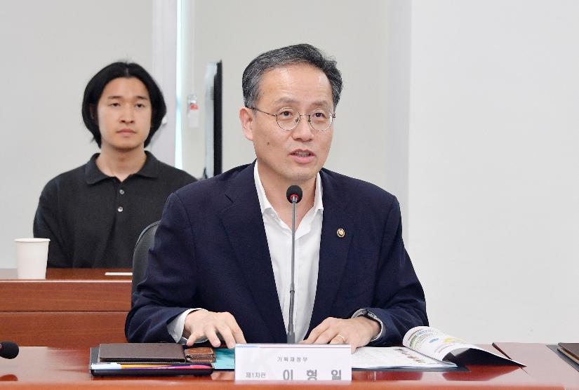 이형일 차관, 오송 바이오헬스 분야 릴레이 현장 간담회 및 메타바이오메드 현장방문