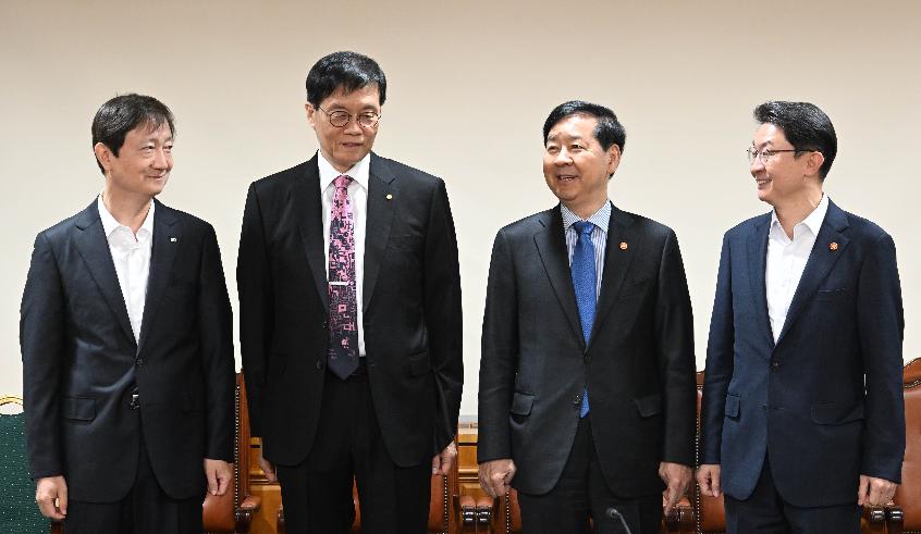 구윤철 부총리, 시장상황점검회의 첨부이미지