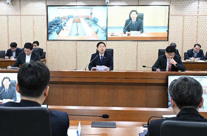 구윤철 부총리, 재정경제부 확대간부회의 주재