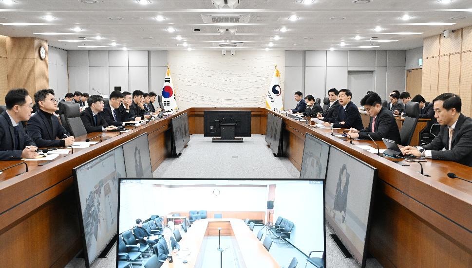 구윤철 부총리, 재정경제부 확대간부회의 주재