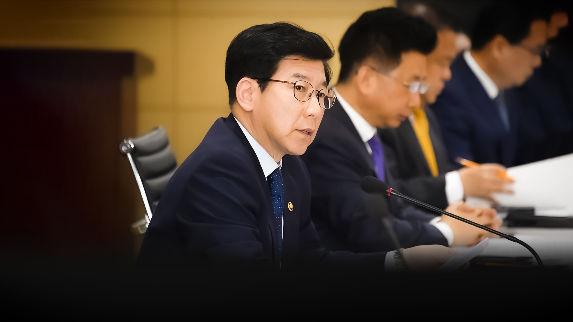 최상대 기획재정부 제2차관은 5.30(화) '23년도 제1차 보조금관리위원회를 개최하여 '23년 보조사업 연장평가(안)을  심의·의결하였으며,  보조사업 구조조정을 통해 절감된 재원이 취약 계층 등 약자복지 분야에 재투자될 수 있도록 할 것이라고 강조했습니다.